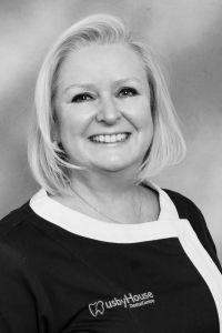 Dr Diane E.C. Stewart