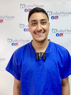 Dr Akeel Sharafali
