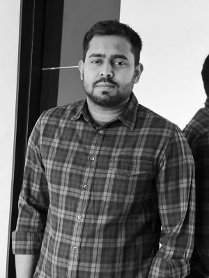 Dr Adnan Ahmed