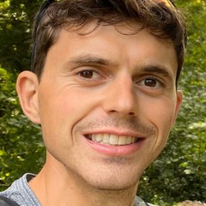 images/Dental_Team/zak_screen_image.jpg#joomlaImage://local-images/Dental_Team/zak_screen_image.jpg?width=628&height=1280